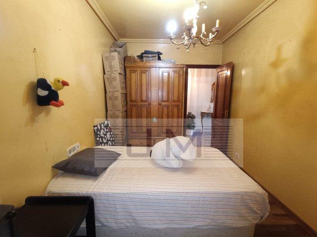 Se vende piso con magníficas vistas en Ribeira