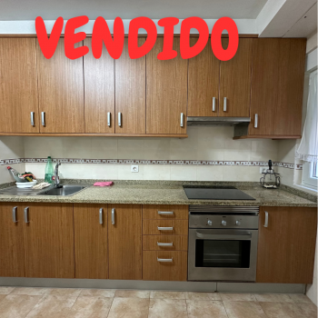 Se vende piso muy céntrico de 3 dormitorios