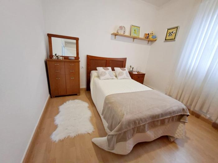 Se vende piso céntrico en Ribeira