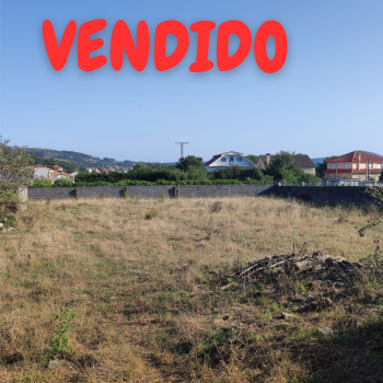 Se vende finca edificable en Caamaño