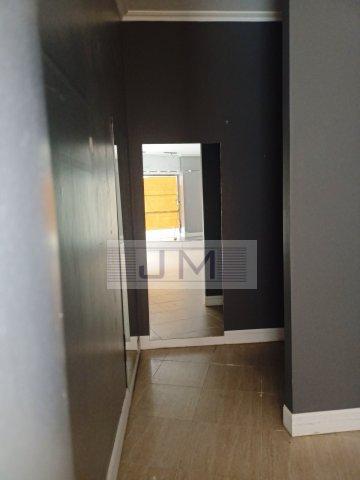 Se vende local comercial muy céntrico en Ribeira