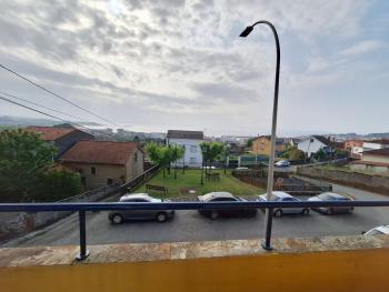 Se vende piso con bonitas vistas en Ribeira