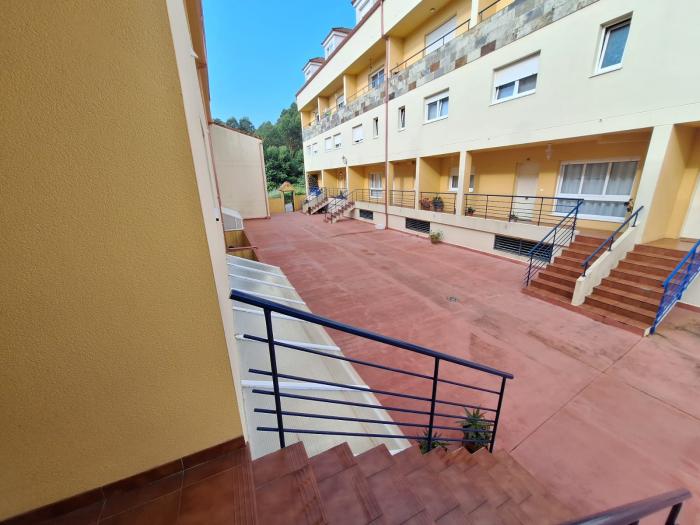 Se vende piso con bonitas vistas en Ribeira