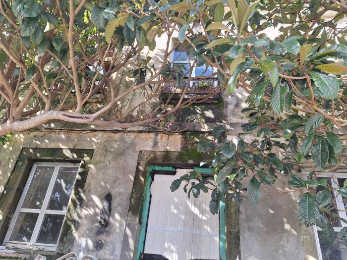 Se vende casa para reformar en Xuño