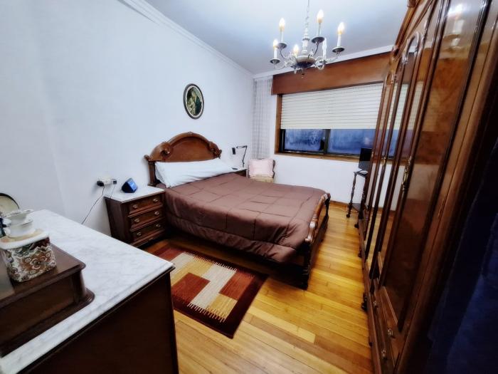 Se vende piso amplio cerca de Coroso