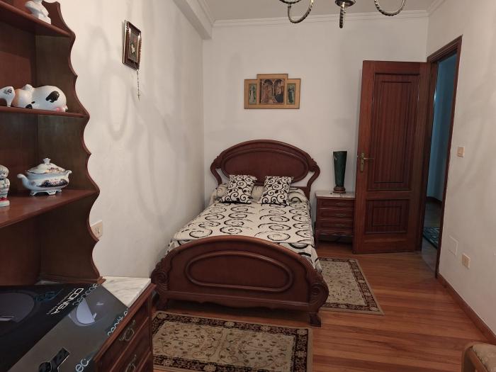 Se vende piso amplio cerca de Coroso