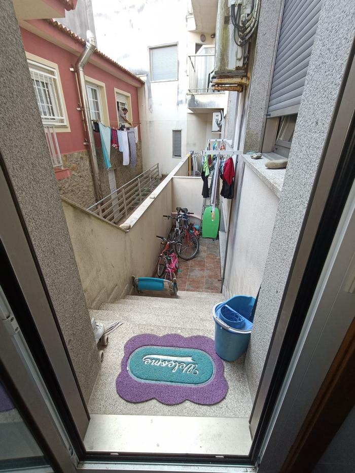 Se alquila piso para temporada escolar en la zona de Coroso