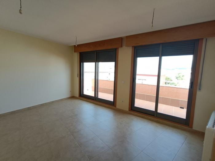 Se vende ático con 2 terrazas y vistas al mar en Aguiño