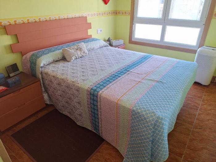 Se vende piso de 3 dormitorios en Castiñeiras