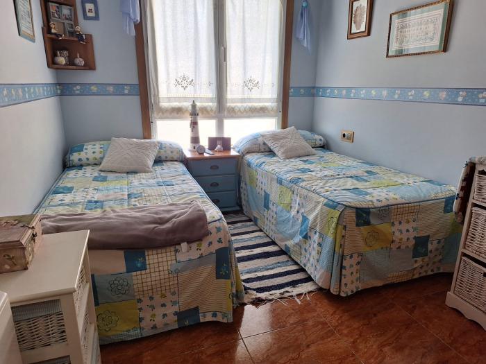 Se vende piso de 3 dormitorios en Castiñeiras