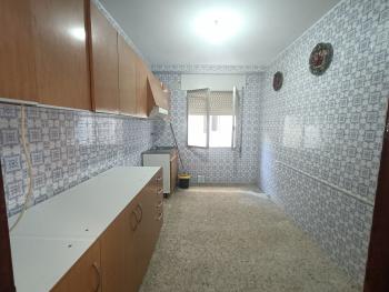 Se vende piso a muy buen precio en Ribeira
