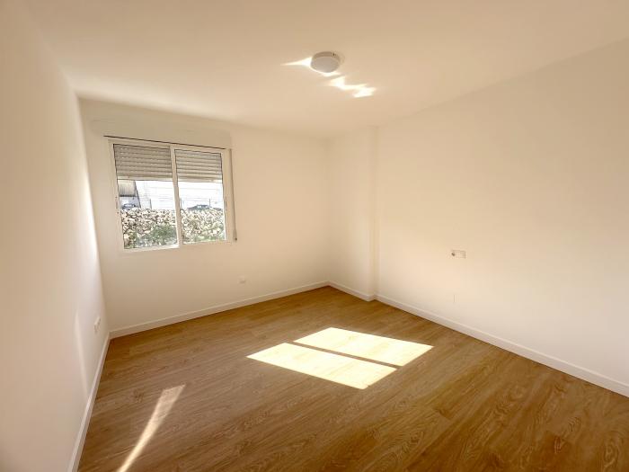 Se vende apartamento de dos dormitorios en obra Carqueixa