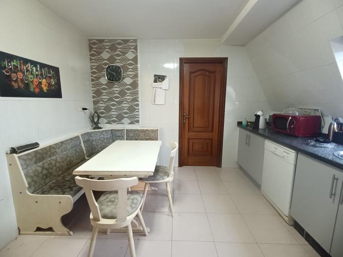 Se vende ático en el centro de Ribeira