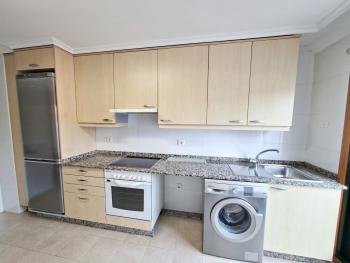 Se vende ático en Ribeira: 4 habitaciones, 2 baños, garaje y trastero