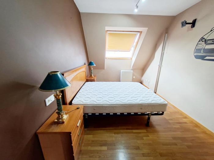 Se vende ático en Ribeira: 4 habitaciones, 2 baños, garaje y trastero