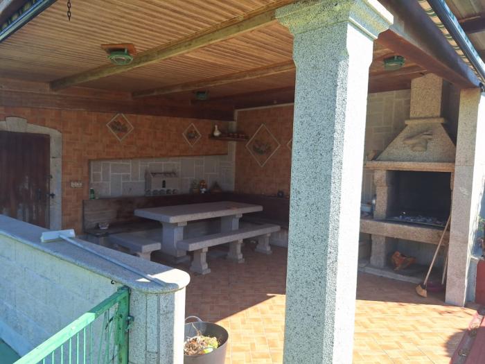 Se vende magnífico chalet en la zona de Areeiros, Castiñeiras