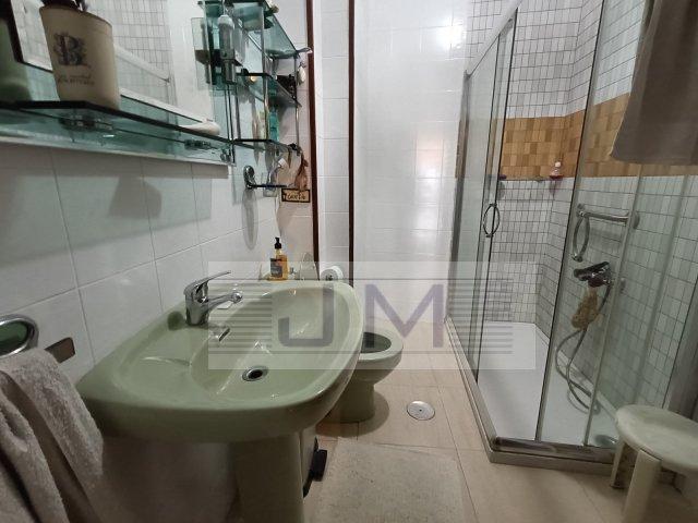 Se vende piso con magníficas vistas en Ribeira
