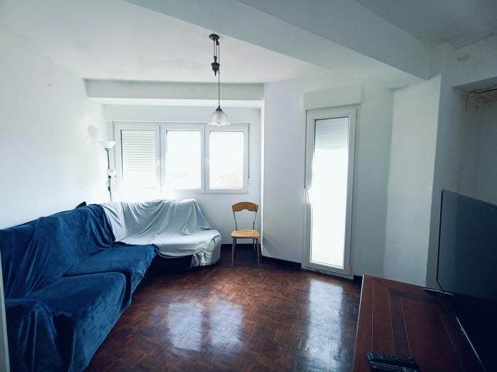 se vende piso de 3 dormitorios con vistas al mar en Ribeira