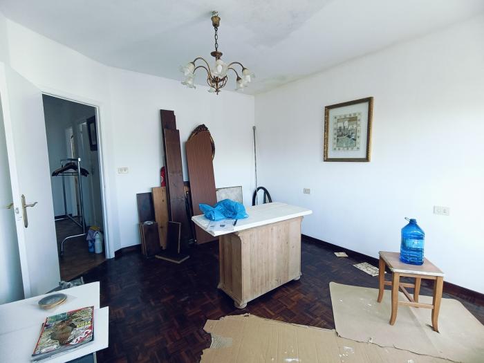 se vende piso de 3 dormitorios con vistas al mar en Ribeira